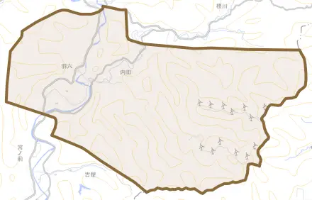 大字羽六とその周辺の地図。町の範囲を重ねている