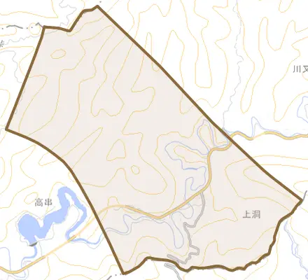 大字上洞とその周辺の地図。町の範囲を重ねている