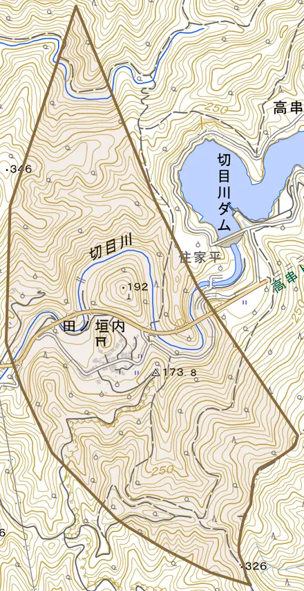 大字田ノ垣内とその周辺の地図。町の範囲を重ねている