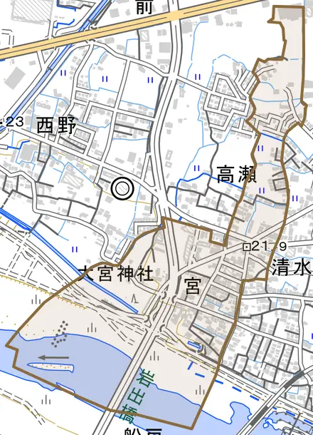 宮とその周辺の地図。町の範囲を重ねている