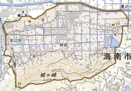 岡田とその周辺の地図。町の範囲を重ねている