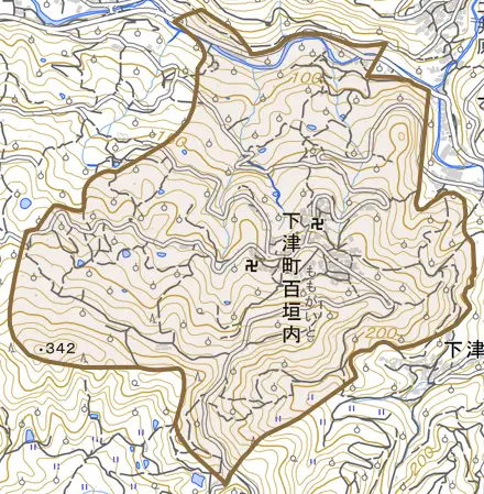 下津町百垣内とその周辺の地図。町の範囲を重ねている