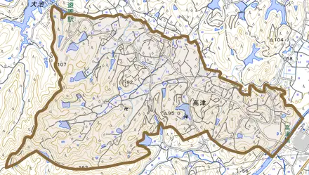 高津とその周辺の地図。町の範囲を重ねている