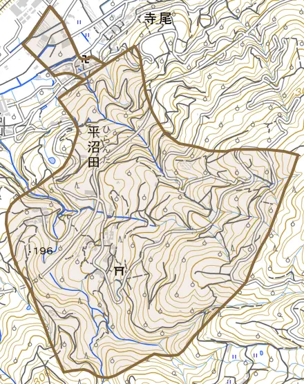 大字平沼田とその周辺の地図。町の範囲を重ねている