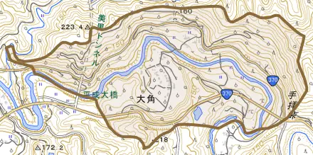 大角とその周辺の地図。町の範囲を重ねている