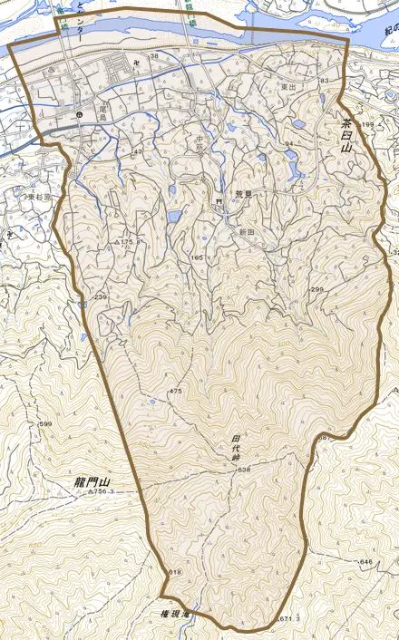 荒見とその周辺の地図。町の範囲を重ねている