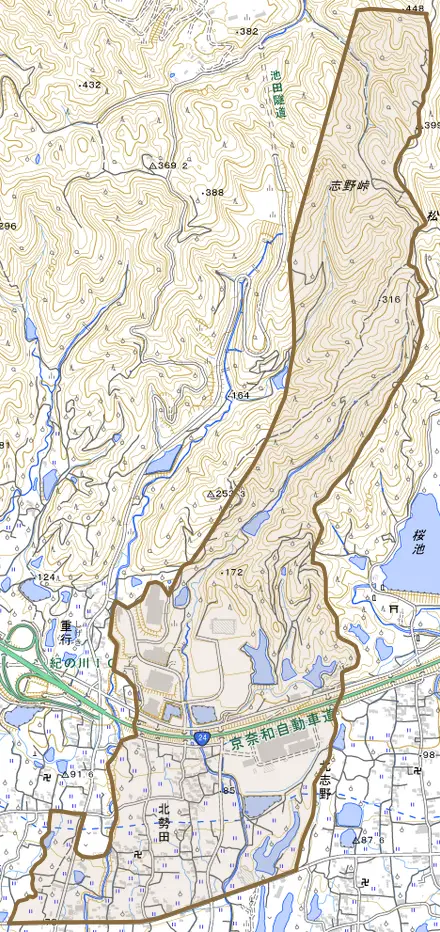 北勢田とその周辺の地図。町の範囲を重ねている