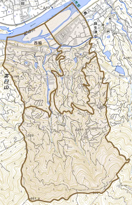 西脇とその周辺の地図。町の範囲を重ねている
