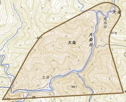 大桑とその周辺の地図。町の範囲を重ねている