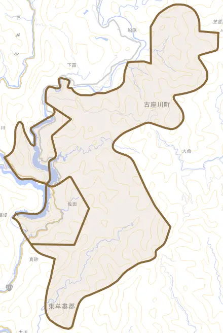 佐田とその周辺の地図。町の範囲を重ねている