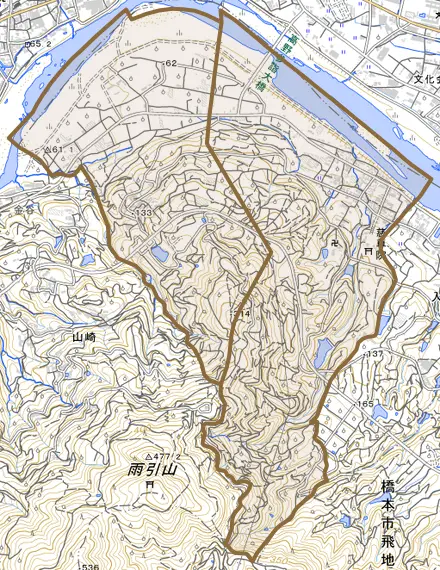 大字慈尊院とその周辺の地図。町の範囲を重ねている
