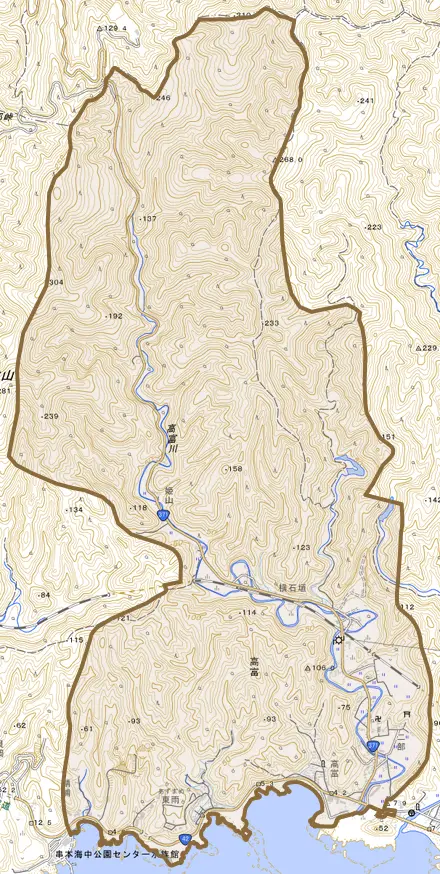 高富とその周辺の地図。町の範囲を重ねている