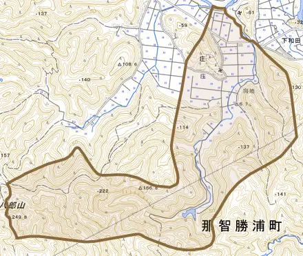 大字庄とその周辺の地図。町の範囲を重ねている