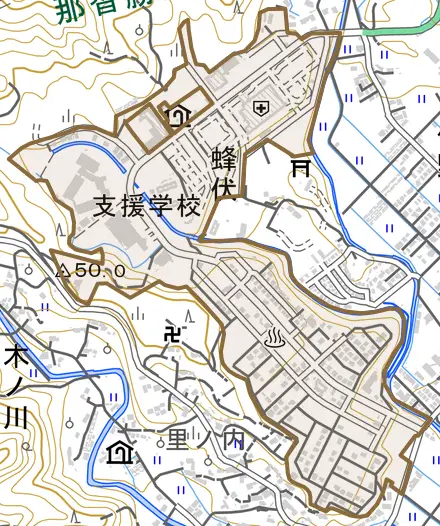 蜂伏とその周辺の地図。町の範囲を重ねている
