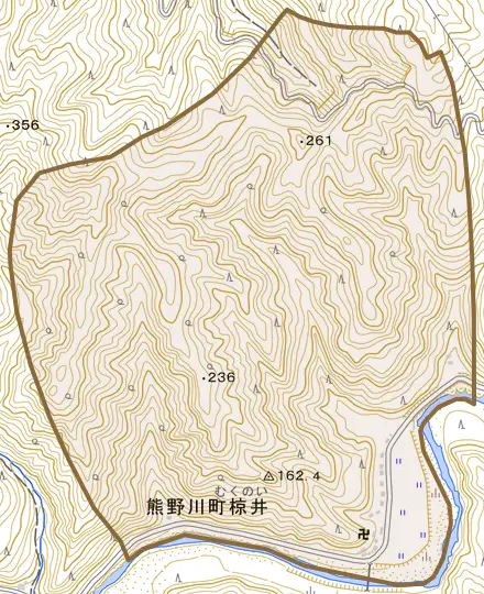 熊野川町椋井とその周辺の地図。町の範囲を重ねている