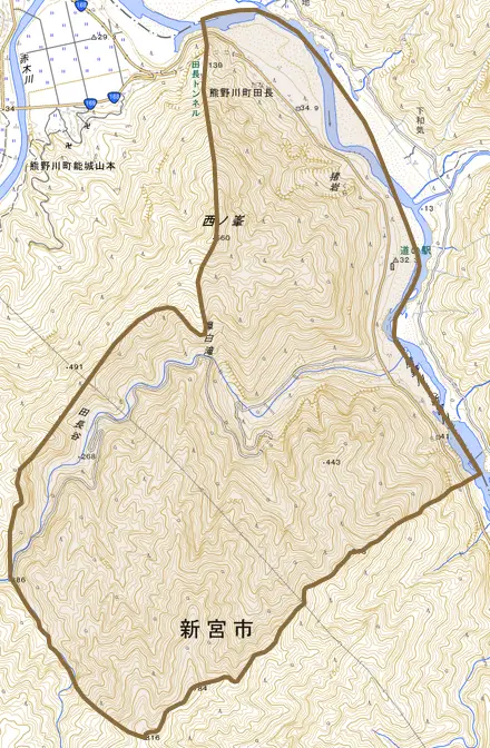熊野川町田長とその周辺の地図。町の範囲を重ねている