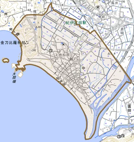 中とその周辺の地図。町の範囲を重ねている