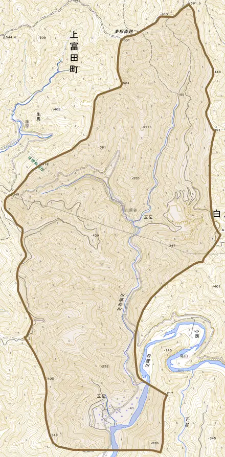 玉伝とその周辺の地図。町の範囲を重ねている