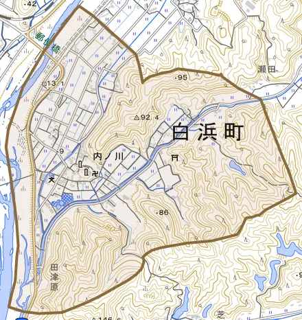 内ノ川とその周辺の地図。町の範囲を重ねている