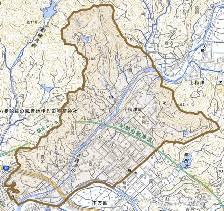 秋津町とその周辺の地図。町の範囲を重ねている