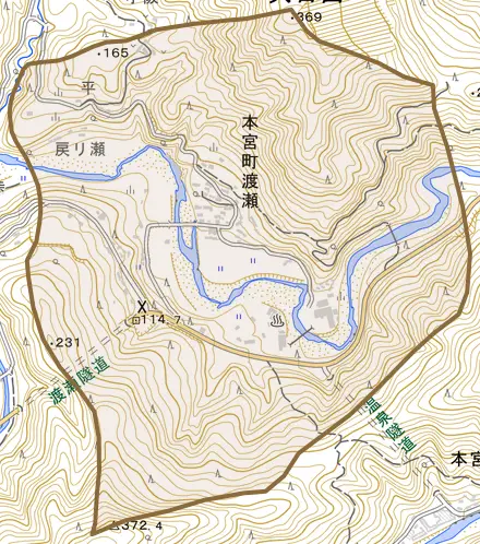 本宮町渡瀬とその周辺の地図。町の範囲を重ねている