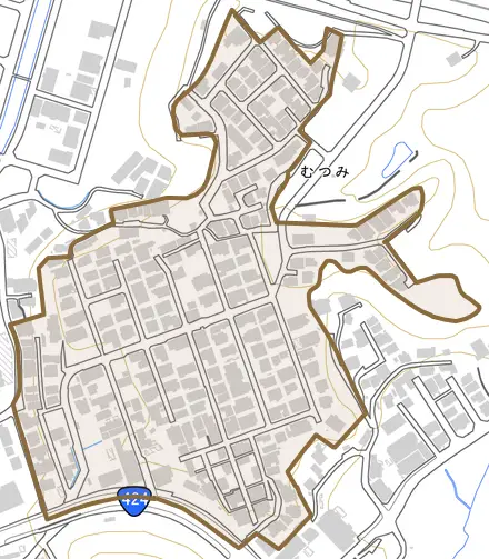むつみとその周辺の地図。町の範囲を重ねている