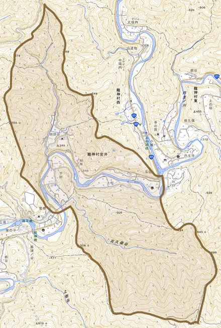 龍神村安井とその周辺の地図。町の範囲を重ねている