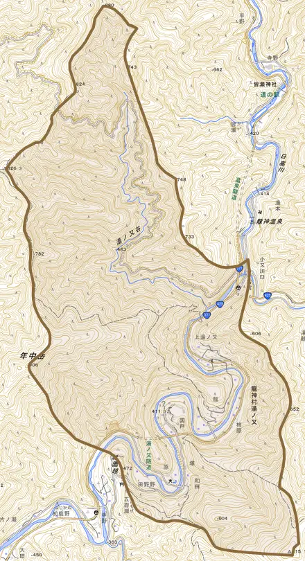 龍神村湯ノ又とその周辺の地図。町の範囲を重ねている