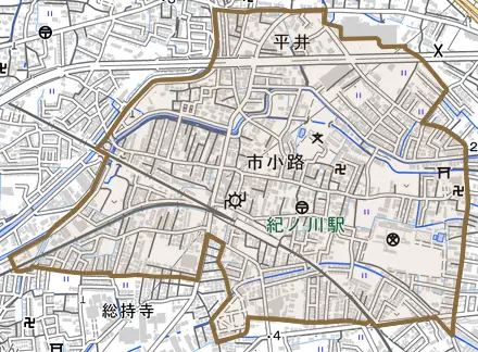市小路とその周辺の地図。町の範囲を重ねている
