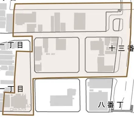 十三番丁とその周辺の地図。町の範囲を重ねている