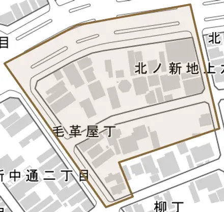 毛革屋丁とその周辺の地図。町の範囲を重ねている