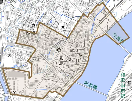 北島とその周辺の地図。町の範囲を重ねている