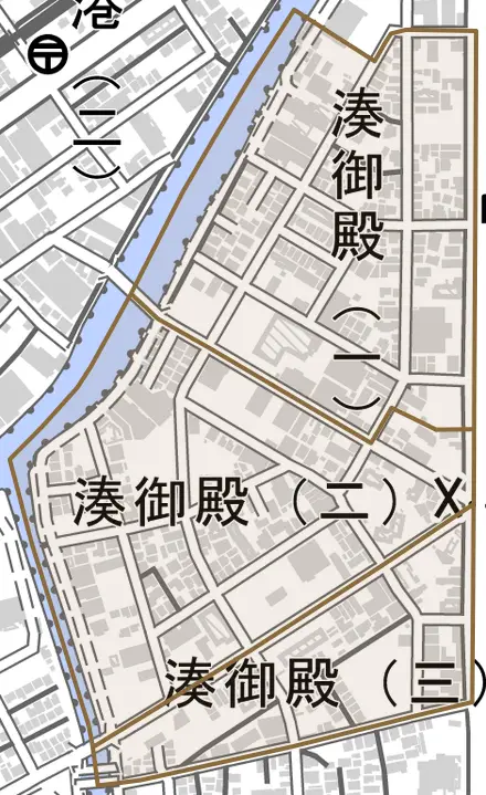 湊御殿とその周辺の地図。町の範囲を重ねている