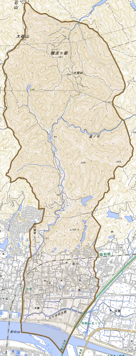 直川とその周辺の地図。町の範囲を重ねている