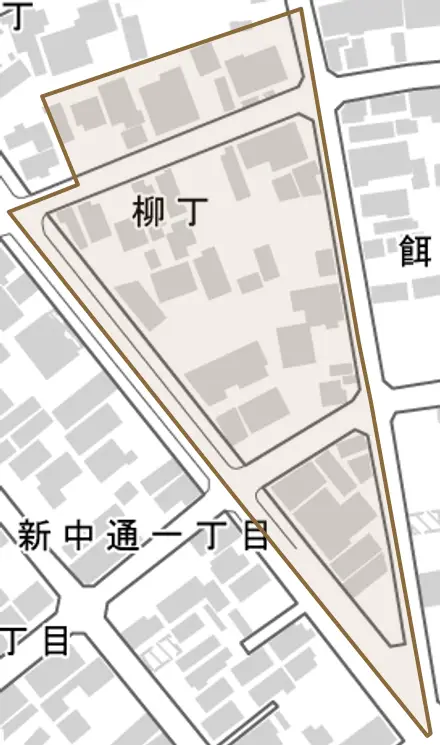 柳丁とその周辺の地図。町の範囲を重ねている