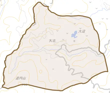 大字大沼とその周辺の地図。町の範囲を重ねている