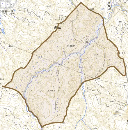 大字下芦沢とその周辺の地図。町の範囲を重ねている