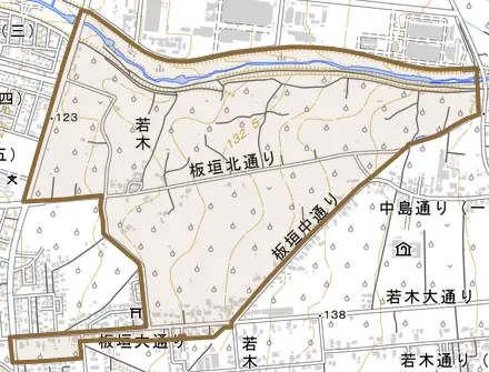 板垣大通りとその周辺の地図。町の範囲を重ねている