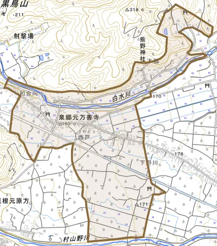 大字泉郷とその周辺の地図。町の範囲を重ねている