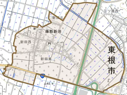 大字藤助新田とその周辺の地図。町の範囲を重ねている