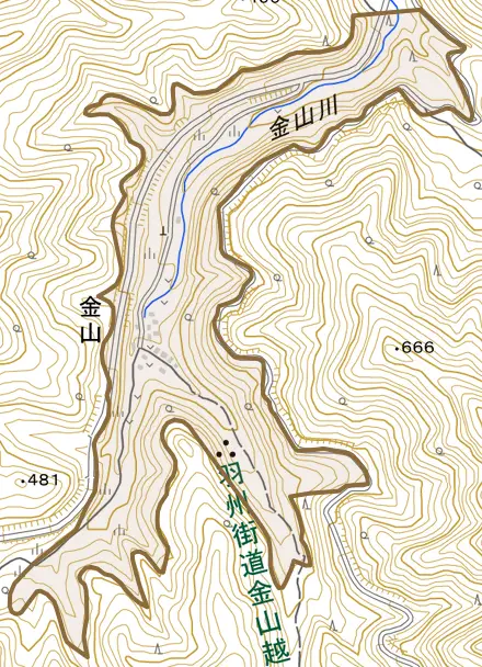 金山とその周辺の地図。町の範囲を重ねている