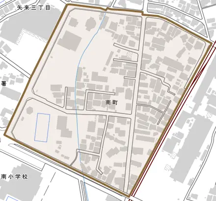 南町とその周辺の地図。町の範囲を重ねている