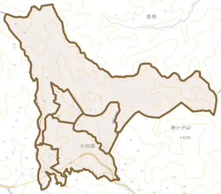 小白府とその周辺の地図。町の範囲を重ねている