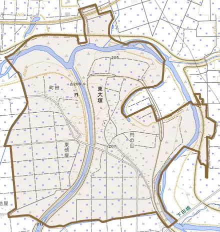 大字東大塚とその周辺の地図。町の範囲を重ねている