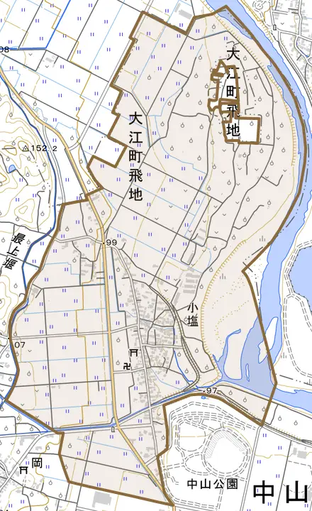 大字小塩とその周辺の地図。町の範囲を重ねている