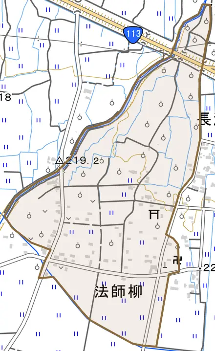 法師柳とその周辺の地図。町の範囲を重ねている