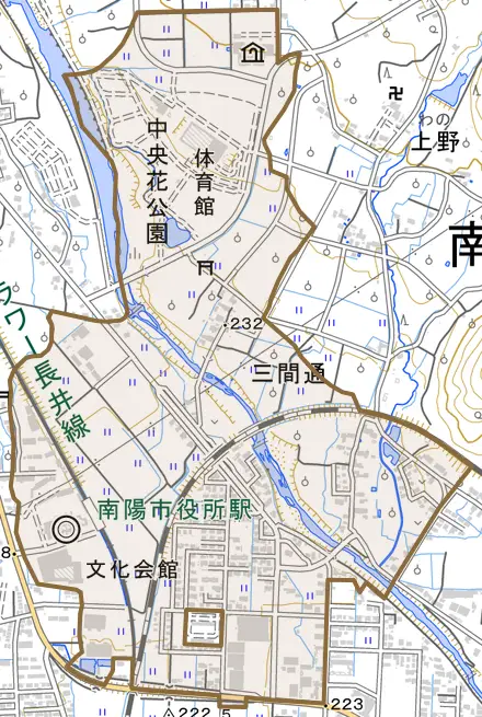 三間通とその周辺の地図。町の範囲を重ねている
