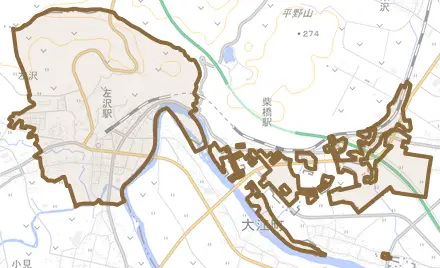大字左沢とその周辺の地図。町の範囲を重ねている
