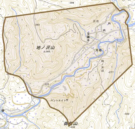 大字月布とその周辺の地図。町の範囲を重ねている