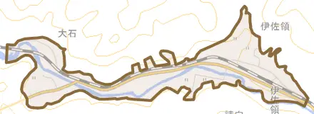 大字伊佐領とその周辺の地図。町の範囲を重ねている